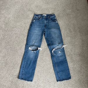 Abercrombie The 90s Straight Ultra High Rise Curve Love Jeans